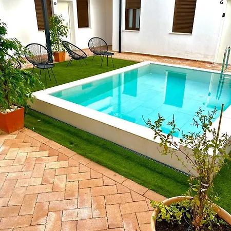 Coqueto Centrico Con Piscina *
