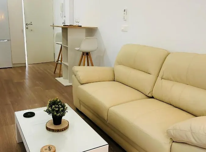 Διαμέρισμα Coqueto Centrico Con Piscina