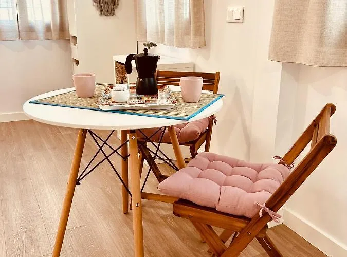 Coqueto Centrico Con Piscina Cordoba