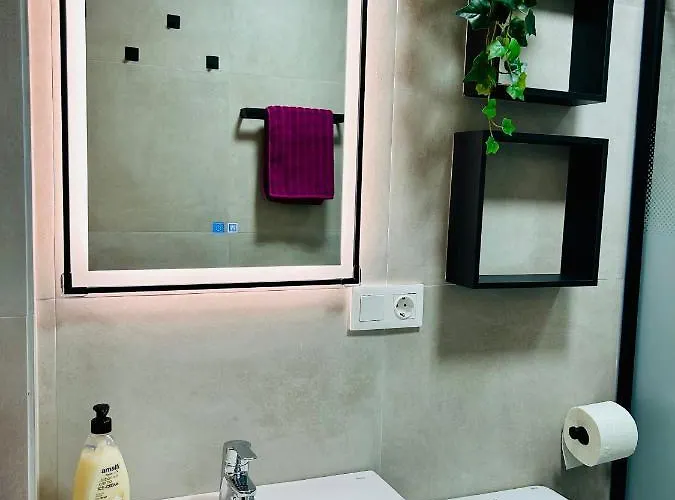 Coqueto Centrico Con Piscina קורדובה