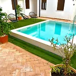 Coqueto Céntrico Con Piscina *