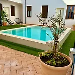 Apartamento Coqueto Céntrico Con Piscina